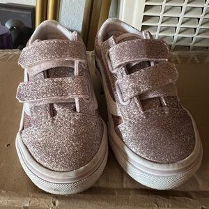 Toddler girl shoes